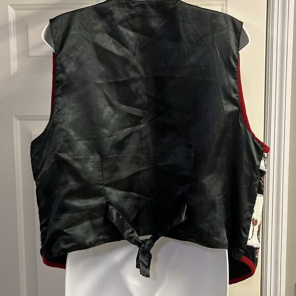 TanTrums Vintage Black Button Up Snowman Tree Snowflake Vest- Large - Picture 12 of 16